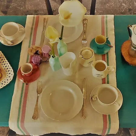 B&B A Casa Di Nonna 토르토레토