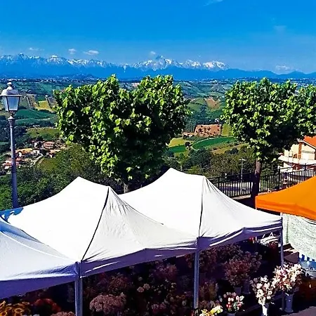 A Casa Di Nonna B&B 토르토레토